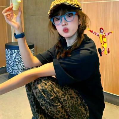 莎德莱克